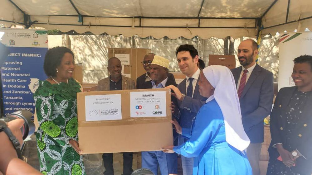 Consegna dei materiali sanitari avvenuta oggi a Dodoma, Tanzania - Credits: AICS Nairobi