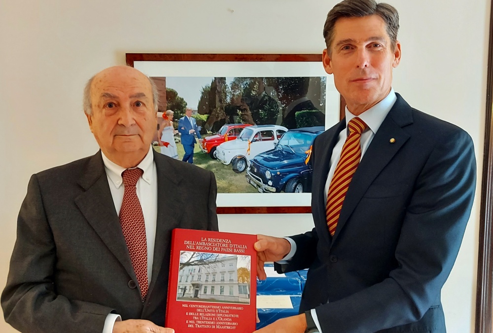 L'amb. Gaetano Cortese con l'ambasciatore olandese in Italia, Willem Alexander Van Ee