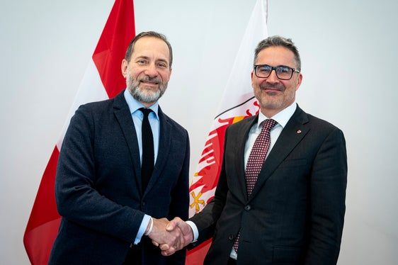 L'amb. Michael Rendi e il presidente Arno Kompatscher - foto: Fabio Brucculeri