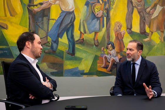 L'amb. Michael Rendi e l'assessore Achammer - foto: Fabio Brucculeri