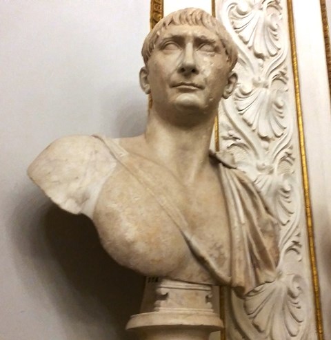 Busto dell'imperatore Traiano - Musei Capitolini Collezione Albani