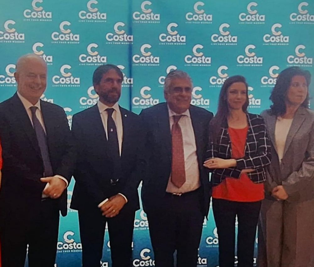 Bulgaria: amb. Apicella a presentazione Cosa Crociere a Sofia - foto: Ambasciata