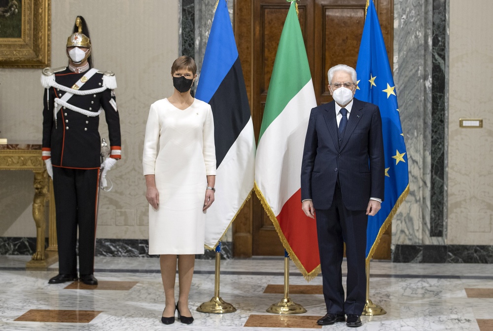 Il Presidente Sergio Mattarella con il Presidente della Repubblica di Estonia, S.E. la Signora Kersti Kaljulaid - foto Quirinale