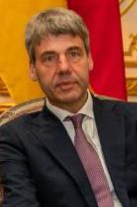 Amb Jan Hecker