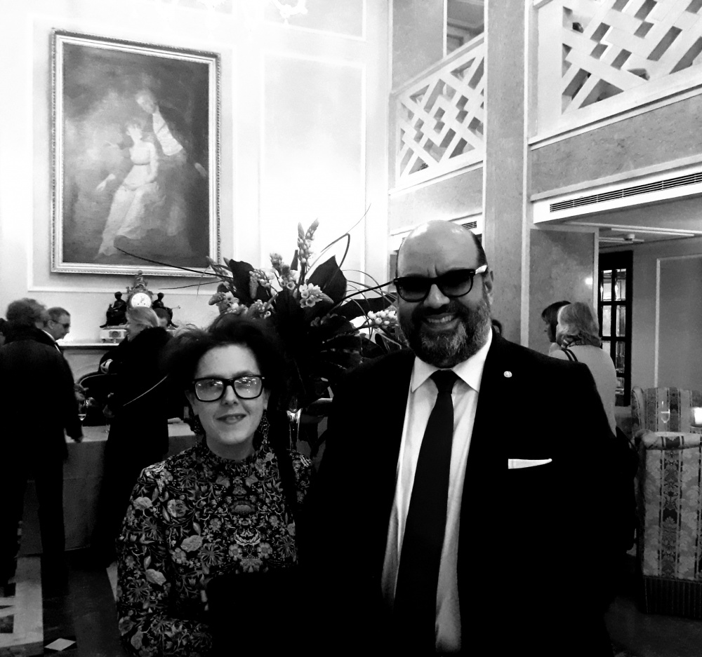 Mattia Carlin, Policy Advisor Fondazione Italia Giappone,con Alexia Boroal Direttore Relazioni Esterne e Comunicazione del Guggenheim a Venezia,