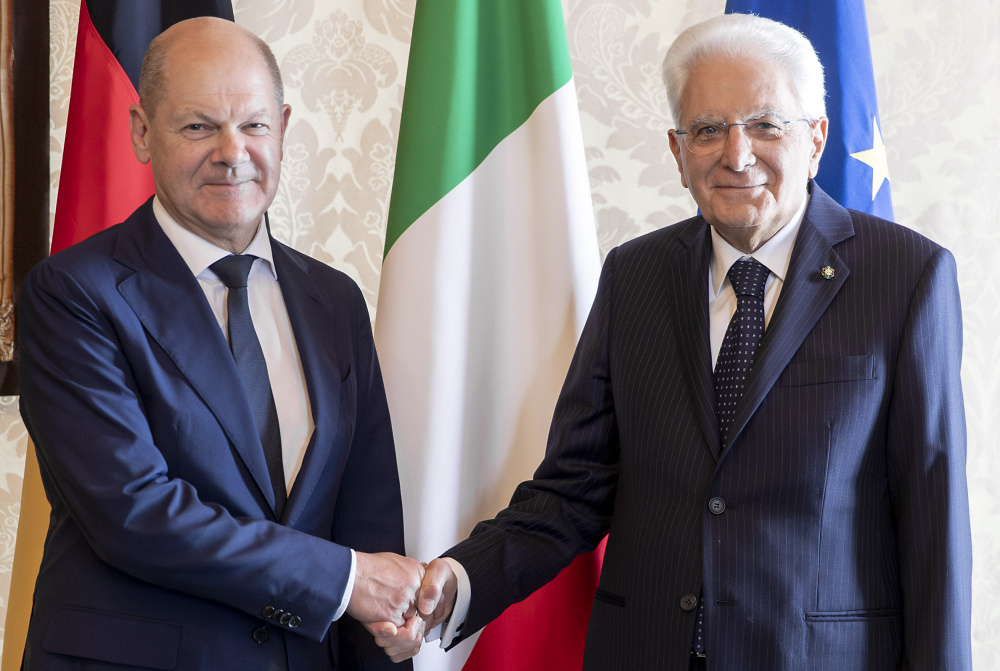 Il Presidente Sergio Mattarella con Olaf Scholz, Cancelliere della Repubblica Federale di Germania