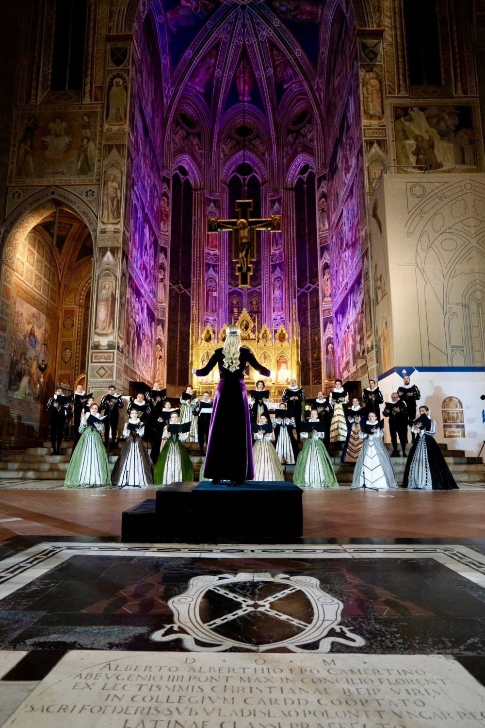 concerto straordinario del Coro Nazionale da Camera "Madrigal&ndash;Marin Constantin&rdquo; - foto: Ambasciata
