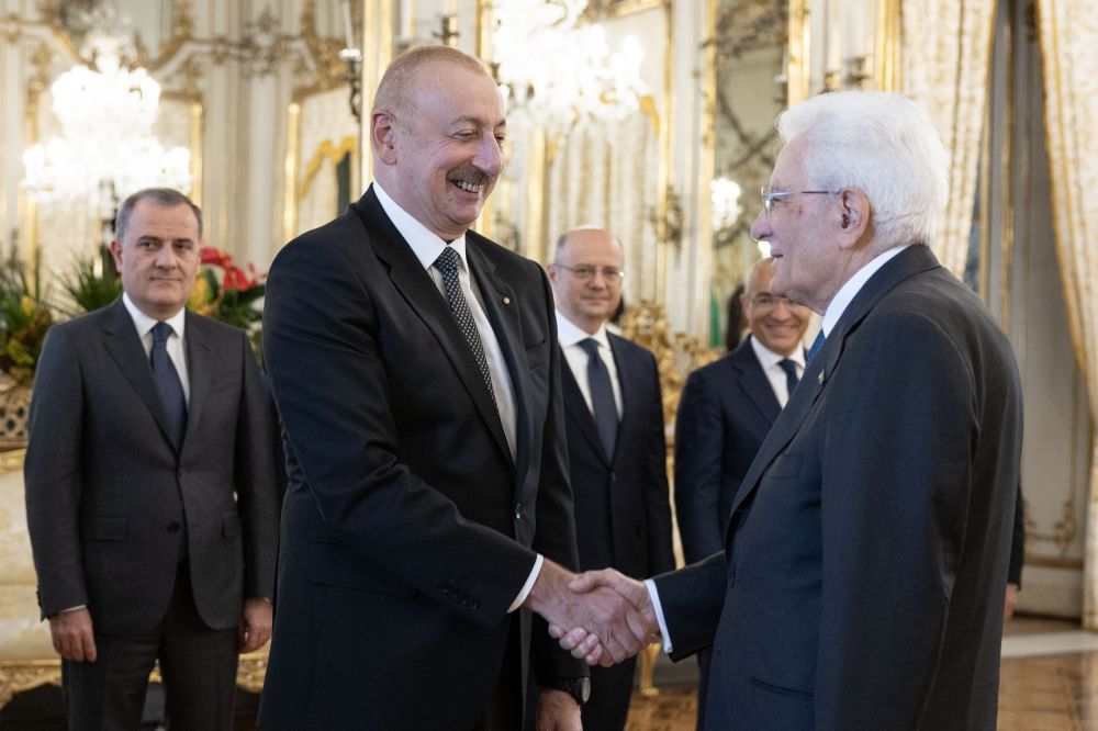 Presidente Sergio Mattarella con presidente dell’Azerbaigian, Ilham Aliyev (Foto Quirinale)