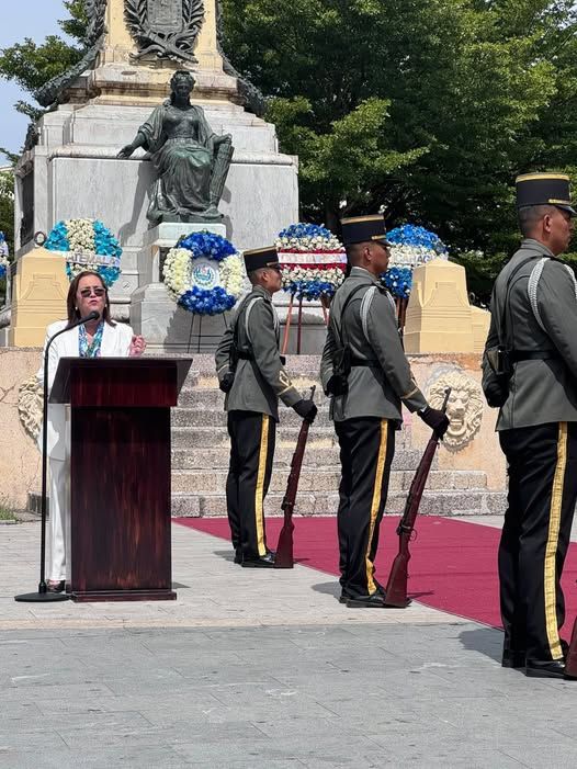 La Cancelliera Alexandra Hill Tinoco