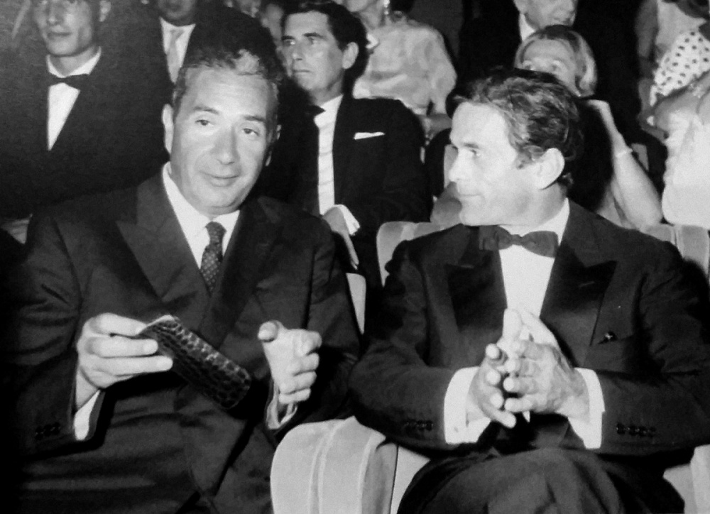Aldo Moro e Pier Paolo Pasolini al Festival del Cinema di Venezia (1964)