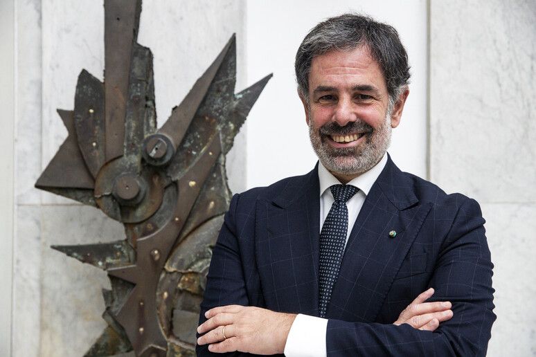 Amb. Manuele de Maigret