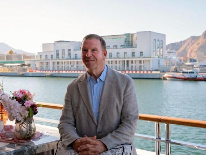 Amb. Tilman J Fertitta