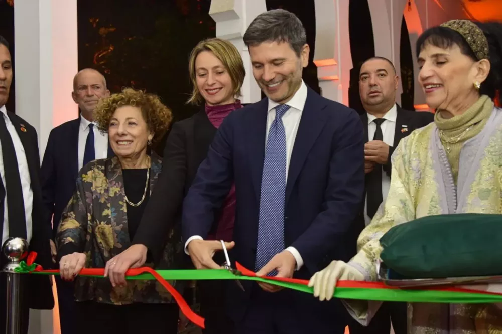 Amb. Salzano inaugura mostra 