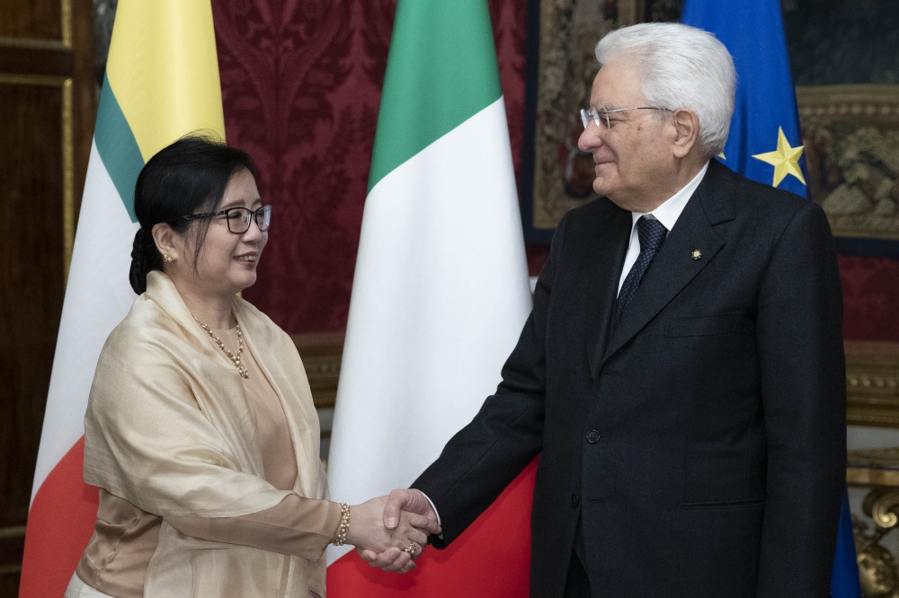 Amb. Hmway Khyne, Repubblica dell'Unione del Myanmar