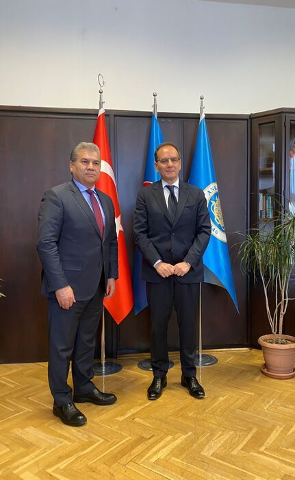 Amb. Manzo visita il dipartimento di italianistica di Ankara - foto: Ambasciata