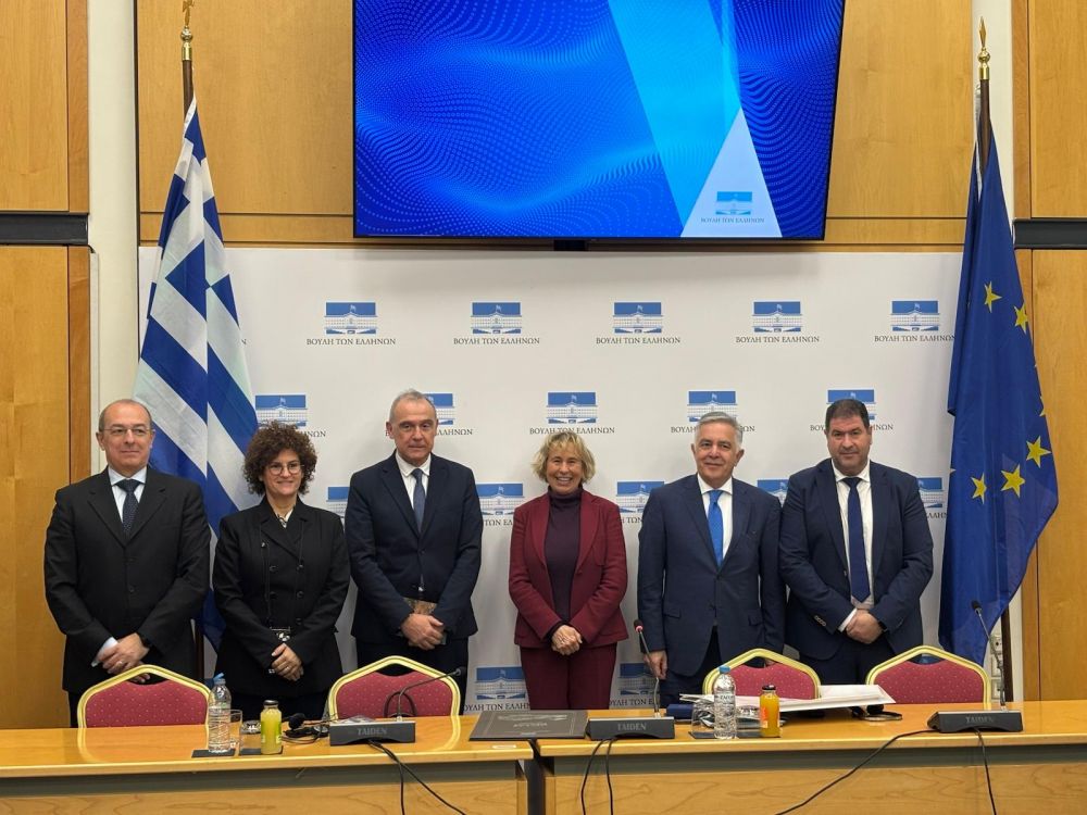 Commissione Affari Esteri e Difesa del Senato in visita a Atene - foto: Ambasciata