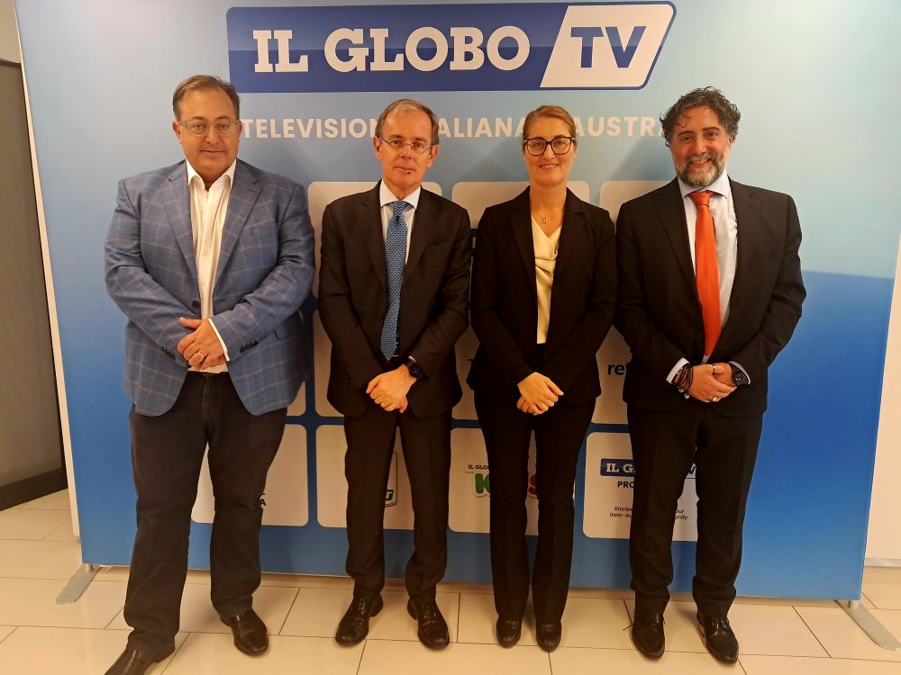 Australia: amb. Lener visita redazione giornale e radio-tv 