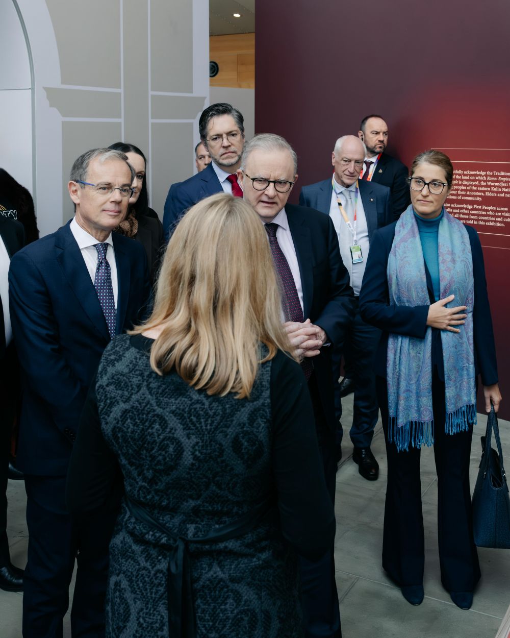 Australia: premier Albanese con amb. Lener a mostra "Rome: Empire, Power, People" - foto: Ambasciata