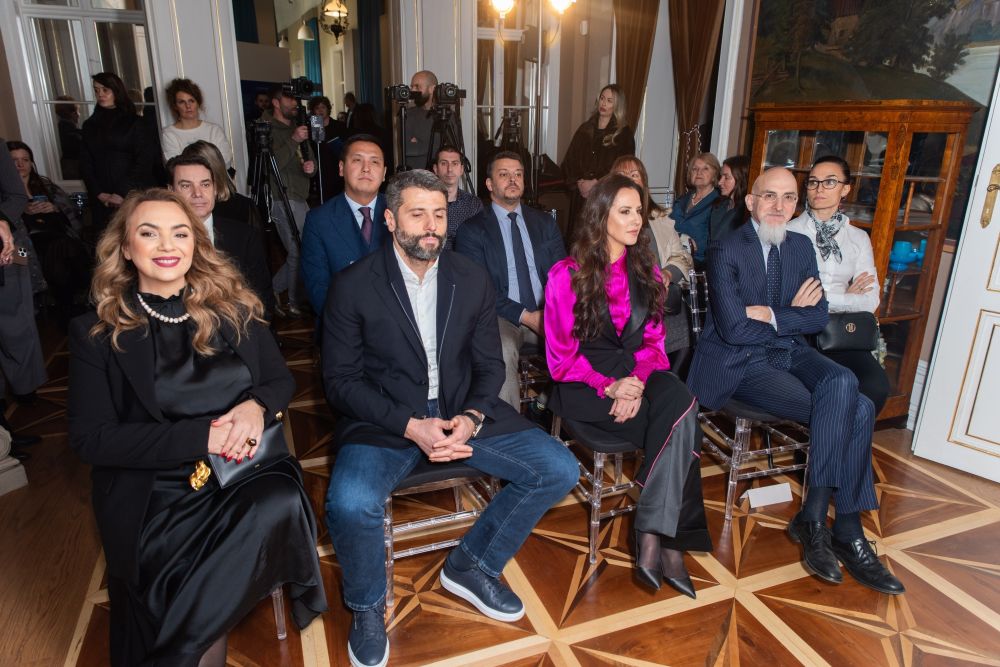 Museo Civico premia amb. Gori e Cincotta, direttore IIC Belgrado - foto: Ambasciata