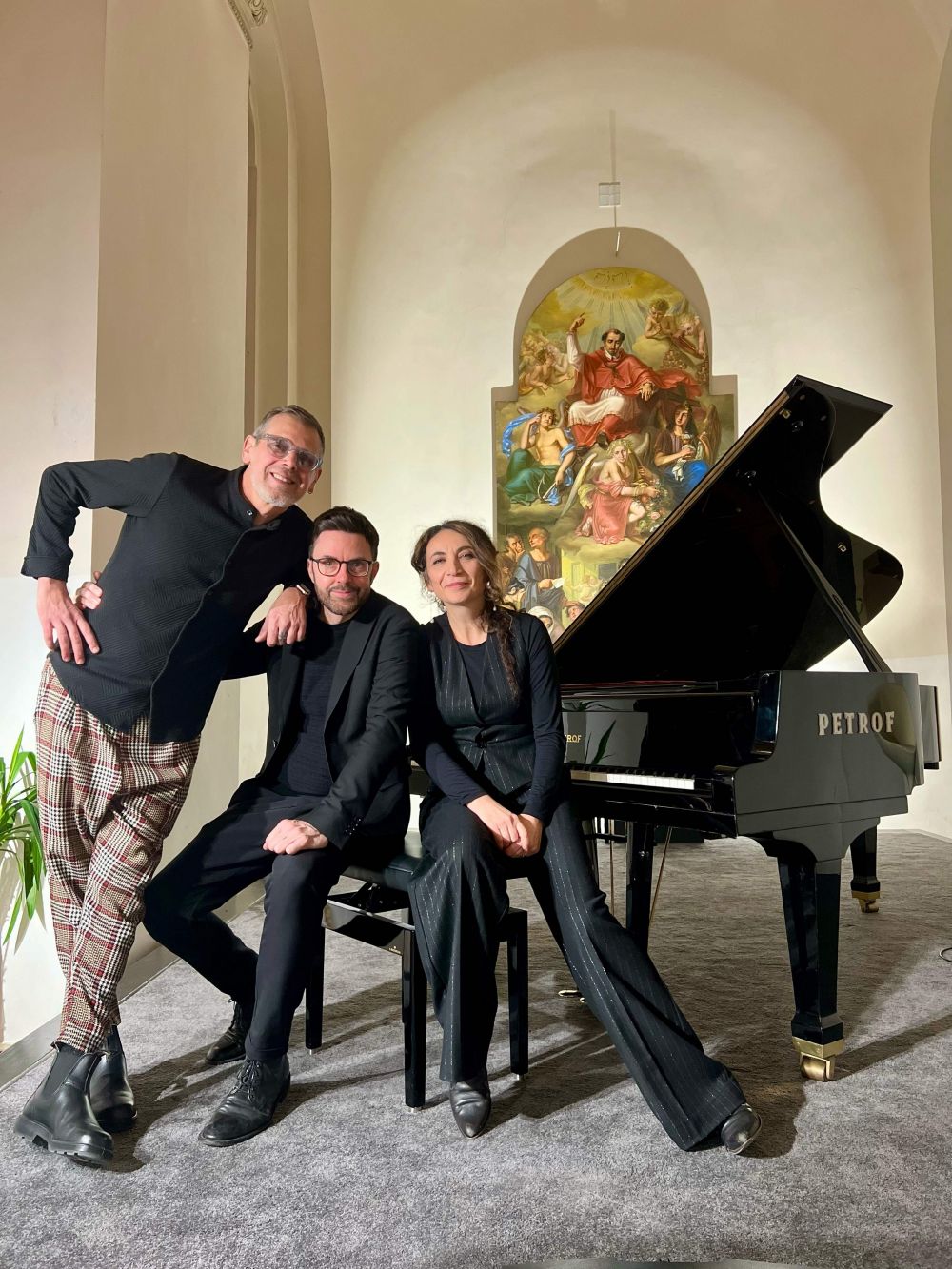 IIC Praga: &ldquo;Il cielo &egrave; pieno di stelle&rdquo;, concerto tributo a Pino Daniele - foto: IIC Praga