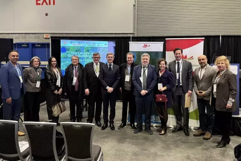 L'amb. Cattaneo in visita nella British Columbia - foto: Ambasciata