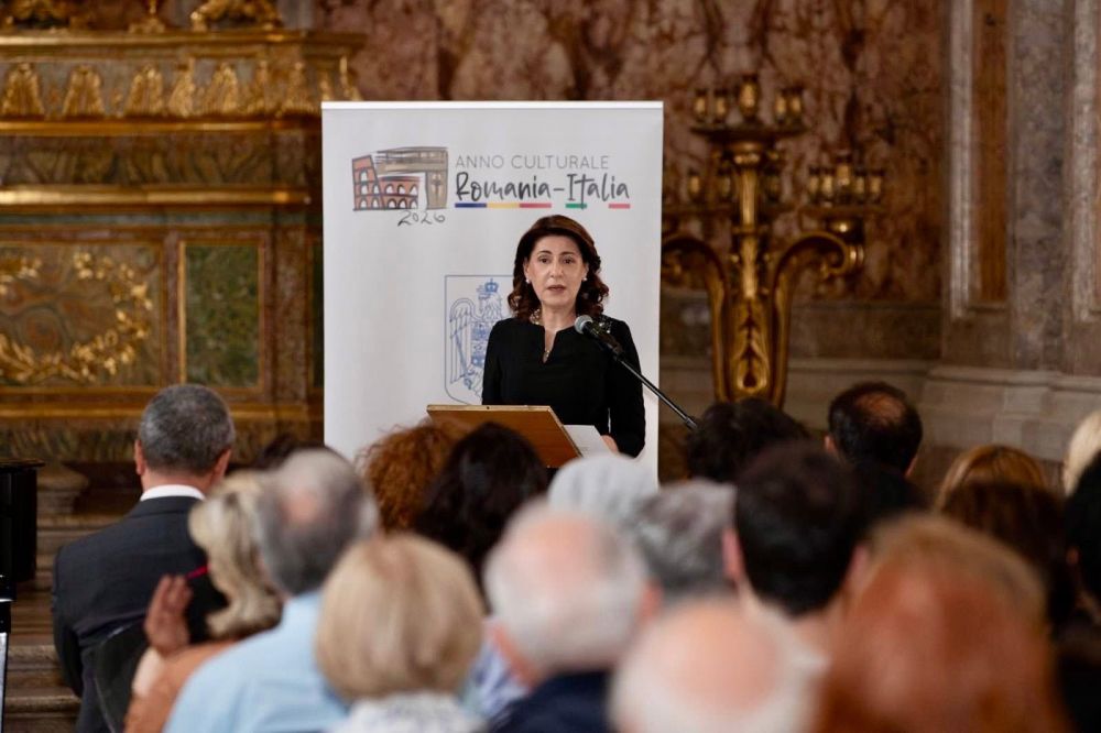 L'amb. Gabriela Dancău in apertura della cerimonia