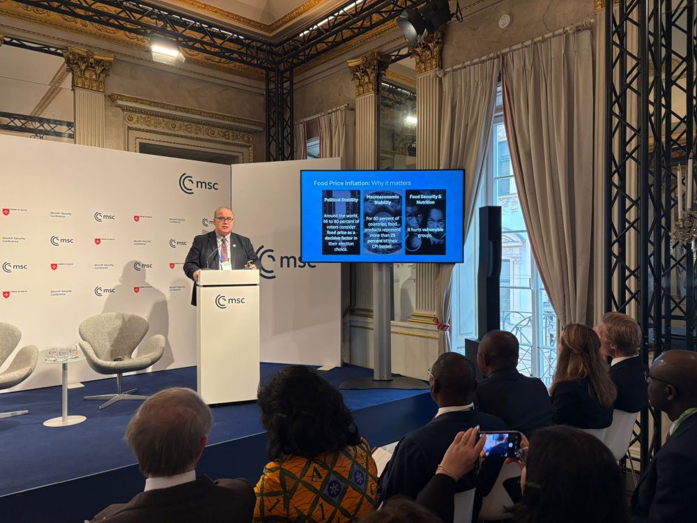 Ordine Malta a Conferenza Sicurezza Monaco: M&aacute;ximo Torrero Cullen, capo economista FAO - foto SMOM