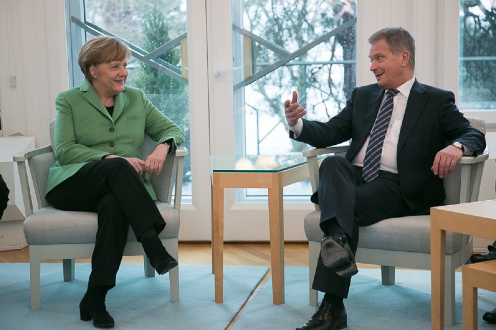 Il presidente finlandese Sauli Niinistö con Angela Merkel - Copyright © Office of the President of the Republic