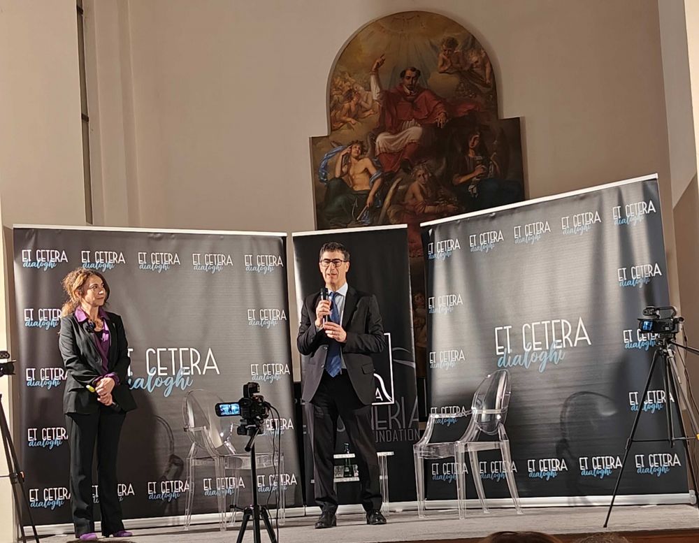 IIC Praga: "Et Cetera Dialoghi", incontro con Giordano Bruno Guerri"