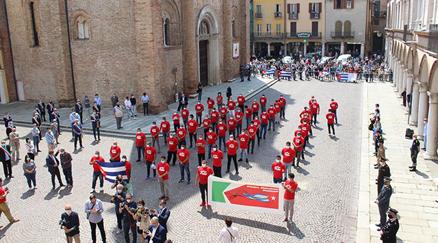 Covid19, Crema ringrazia la delegazione cubana (foto © Cremaonline.it)