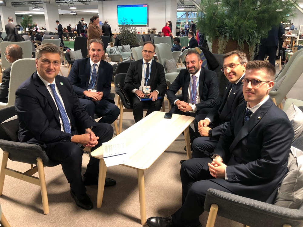 La delegazione di San Marino con la delegazione di Croazia