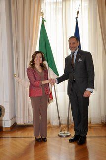 L'amb. Michael Rendi ricevuto dal ministro Casellati - foto: Ambasciata