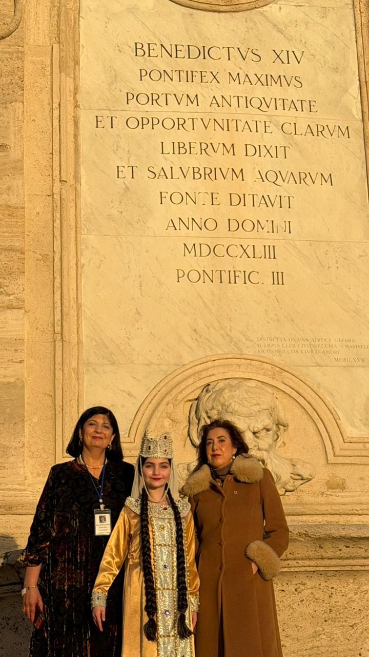 Console Michaela Reinero e la prof. Nino Rekhviashvili