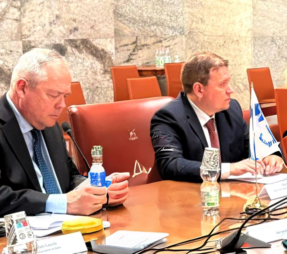 L'ambasciatore Lassila e il ministro Tavio - foto: Mimit