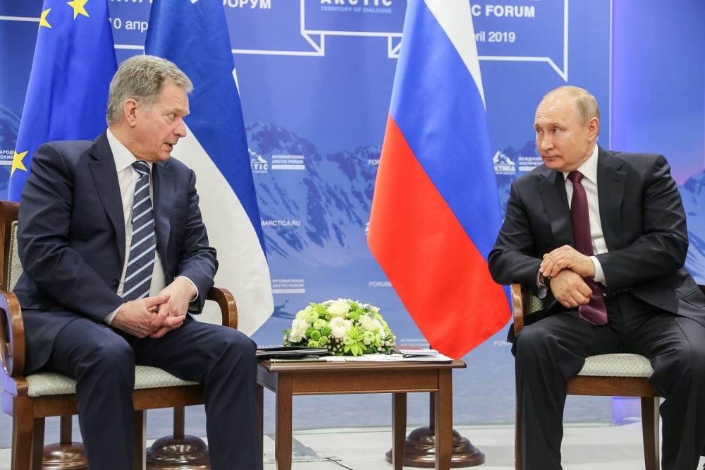 da sin. il presidente finlandese con il presidente russo Putin - foto di Katri Makkonen, ufficio del Presidente