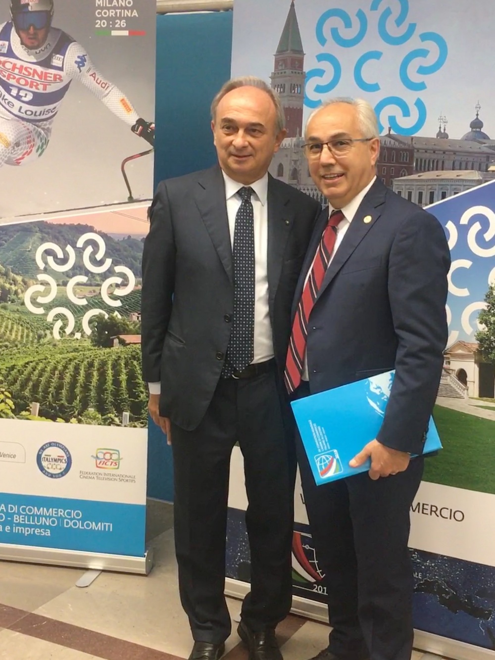 da sx Gian Domenico Auricchio, presidente Assocamerestero e Mario Pozza, presidente CCIAA di Treviso Belluno Dolomiti