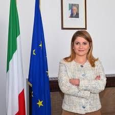 Mari Tripodi - foto: Farnesina