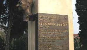 Il monumento ad Alexander Dubček a Roma