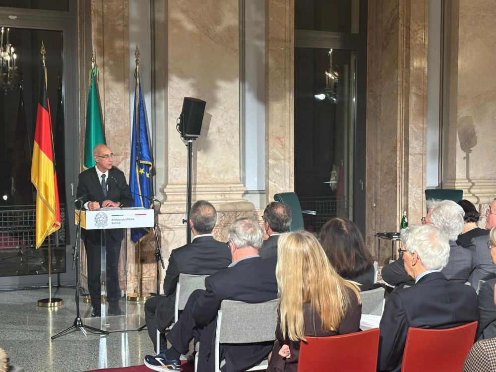 Ambasciata a Berlino, “Vigoni Lecture” con Alessandro Profumo - foto: Ambasciata