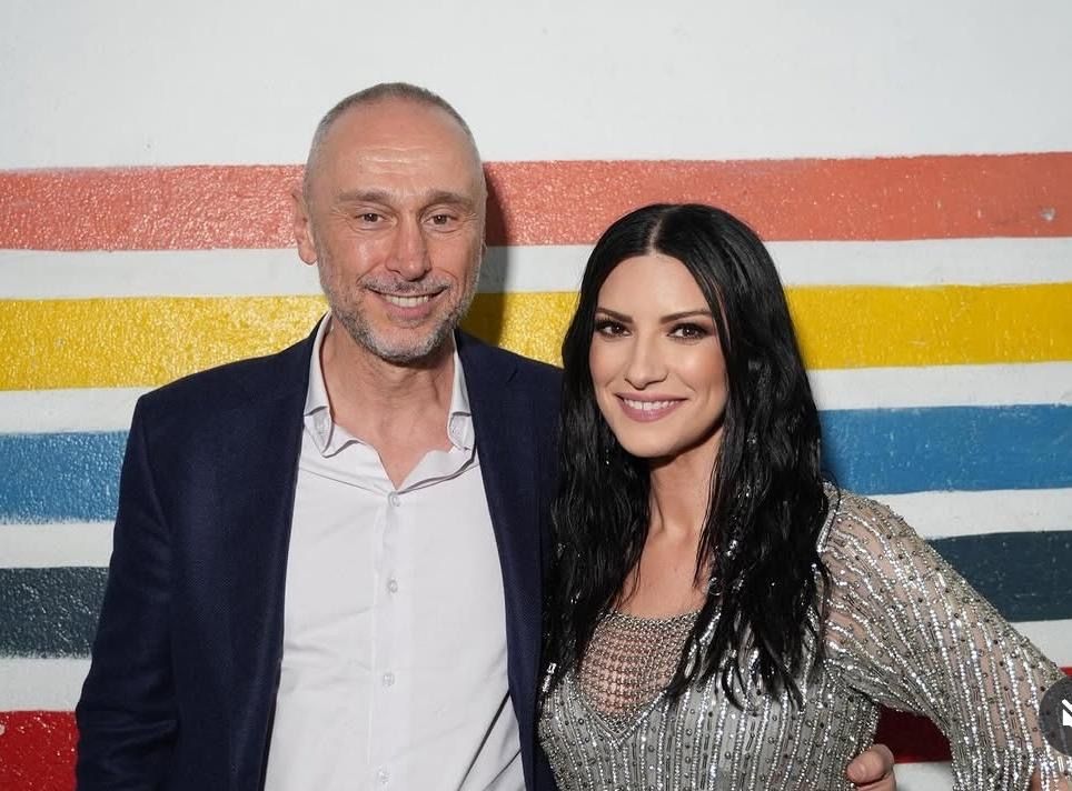 Ecuador: amb. Davoli accoglie Laura Pausini in tournee a Quito - foto: Ambasciata