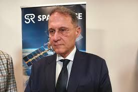 Edmondo Cirielli - foto: Farnesina