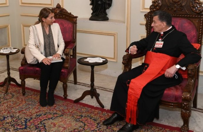 L'amb. Nicoletta Bombardiere e il patriarca maronita Mar Bechara Boutros al-Rahi