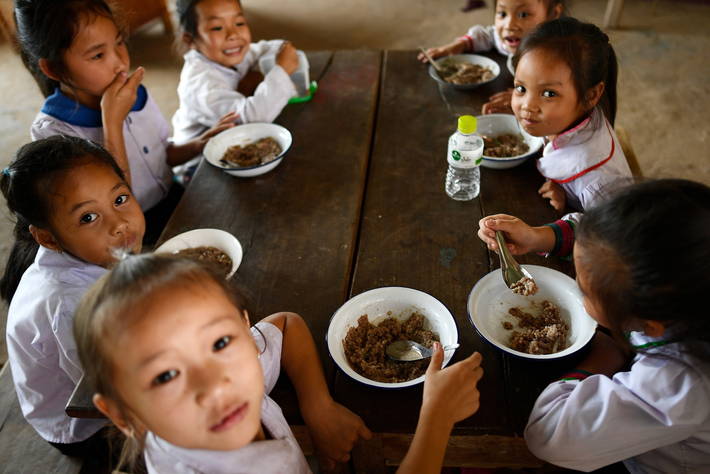 Mensa scolastica in Laos - Photo :©FAO/Manan Vatsyayana
