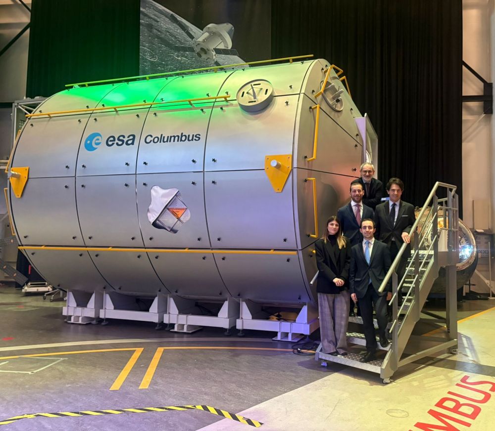 Amb. Massari in visita al Centro ESA&ndash;ESTEC - foto: Ambasciata