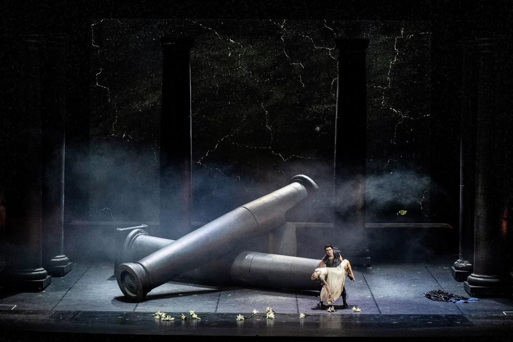 Romania: magia del balletto romeno incanta Teatro Petruzzelli di Bari - foto: Ambasciata