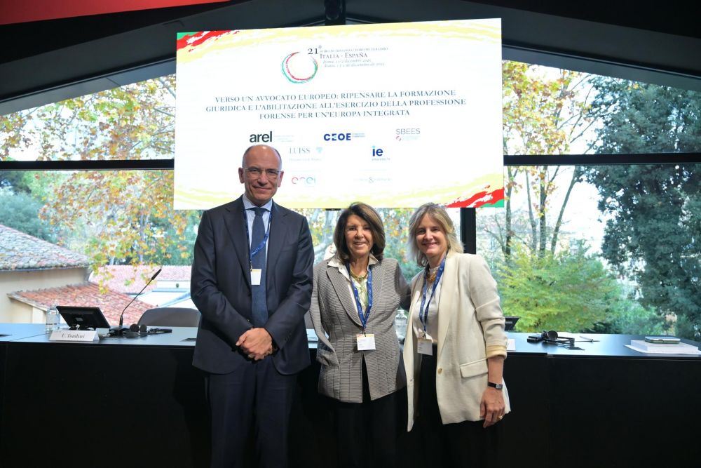 da sin.: Enrico Letta, Paola Severino, Soledad Atienza - foto: LUISS