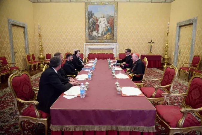  Il card. Parolin con Zelensky nella sala dei Concordati in Segreteria di Stato - Pravda.ua