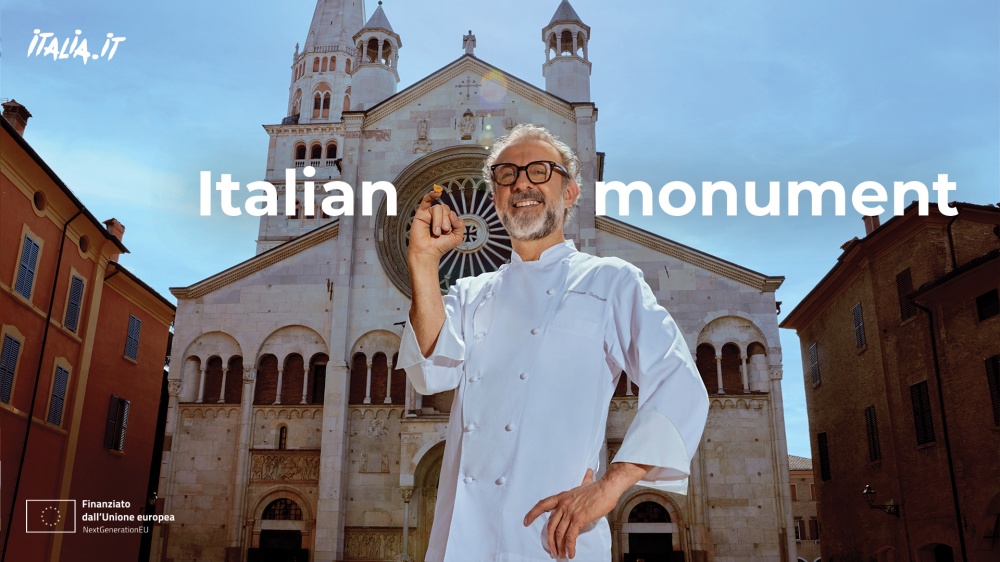 Lo chef Massimo Bottura, ambassador dell'ENIT