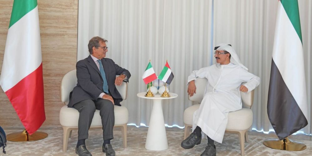 L'amb. Francesco Talò con Ahmed Bin Sulayem - Foto: Ambasciata d'Italia