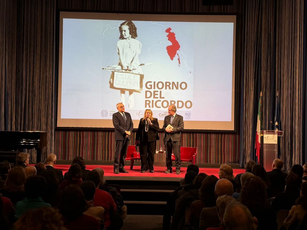 Amb. Buccino Grimaldi e sen. Menia a commemorazione Giorno del Ricordo - foto: Ambasciata